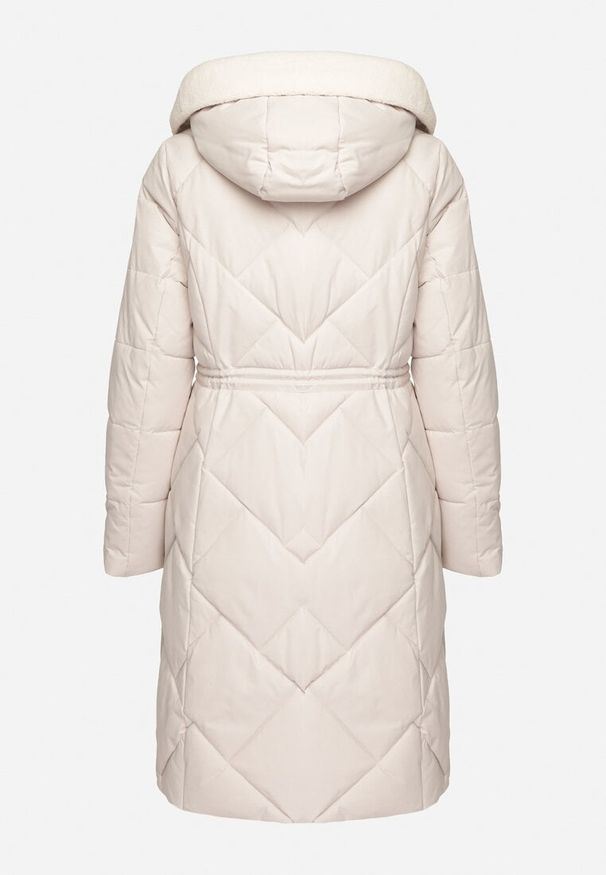 Born2be - Beżowa Pikowana Kurtka z Kapturem i Ozdobnym Kołnierzem Ściągana w Pasie Ellarisa. Typ kołnierza: kaptur. Kolor: beżowy. Materiał: jeans, wełna. Styl: elegancki
