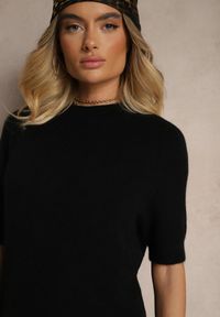 Renee - Czarny Sweter o Fasonie T-shirtu z Wełną Dannirae. Okazja: na co dzień. Kolor: czarny. Materiał: wełna. Długość rękawa: krótki rękaw. Długość: krótkie. Styl: elegancki, casual #2