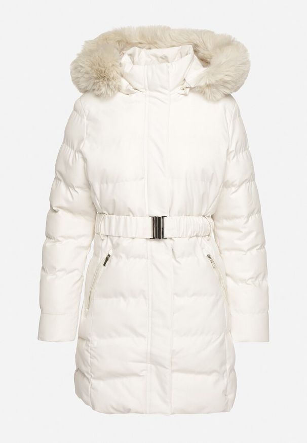 Born2be - Biała Pikowana Kurtka z Paskiem w Talii i Kapturem Daicy. Okazja: na co dzień. Kolor: biały. Materiał: dzianina, futro, jeans. Styl: casual