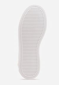 Renee - Białe Chunky Sneakersy na Tłoczonej Platformie Trianne. Okazja: na spacer, na co dzień. Zapięcie: sznurówki. Kolor: biały. Materiał: jeans. Wzór: aplikacja. Obcas: na platformie. Sport: turystyka piesza #3