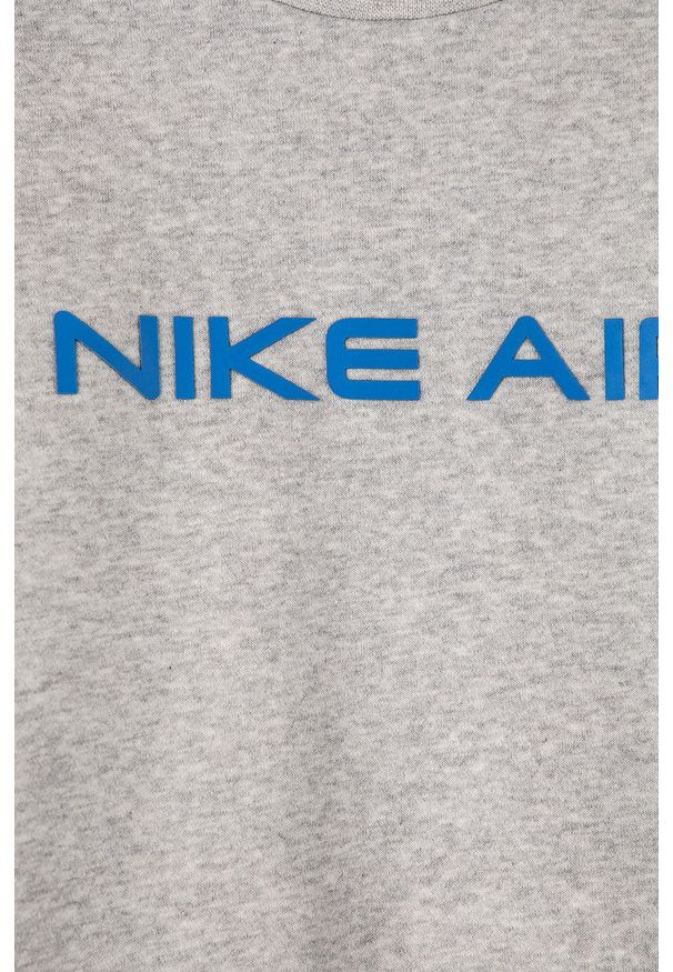 Nike Kids Bluza dziecięca kolor szary z aplikacją. Okazja: na co dzień. Kolor: szary. Materiał: dzianina. Wzór: aplikacja. Styl: casual
