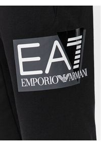 EA7 Emporio Armani Spodnie dresowe 3DPP73 PJ05Z 1200 Czarny Regular Fit. Kolor: czarny. Materiał: bawełna