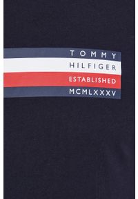 TOMMY HILFIGER - Tommy Hilfiger Longsleeve bawełniany kolor granatowy gładki. Okazja: na co dzień. Kolor: niebieski. Materiał: bawełna. Długość rękawa: długi rękaw. Wzór: gładki. Styl: casual #2