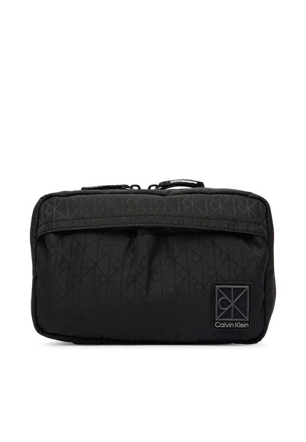 Kosmetyczka Calvin Klein. Kolor: czarny