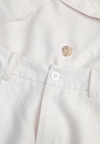 Renee - Biały Wiskozowy Komplet z Lnem Spodnie Wide Leg i Bluzka o Kroju Marynarki Daprise. Kolor: biały. Materiał: wiskoza, len #6