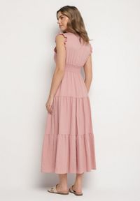 Born2be - Różowa Wiskozowa Sukienka z Falbankami Sadoline. Okazja: na co dzień. Typ kołnierza: kołnierz z falbankami. Kolor: różowy. Materiał: wiskoza. Styl: casual, boho