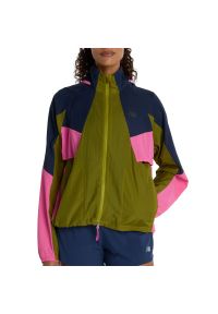 Kurtka damska New Balance WJ61J326AAN - zielona. Kolor: zielony. Materiał: materiał, nylon. Styl: sportowy #1