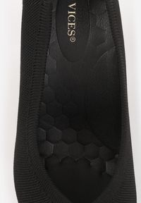 Renee - Czarne Dzianinowe Szpilki VICES z Wkładką Soft-Pillow i Miękkim Zapiętkiem Thene. Nosek buta: szpiczasty. Kolor: czarny. Materiał: dzianina. Szerokość cholewki: normalna. Obcas: na szpilce. Styl: klasyczny. Wysokość obcasa: średni #4