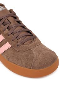 Adidas - adidas Sneakersy Vl Court 3.0 Shoes KK4547 Brązowy. Kolor: brązowy. Materiał: zamsz, skóra #2