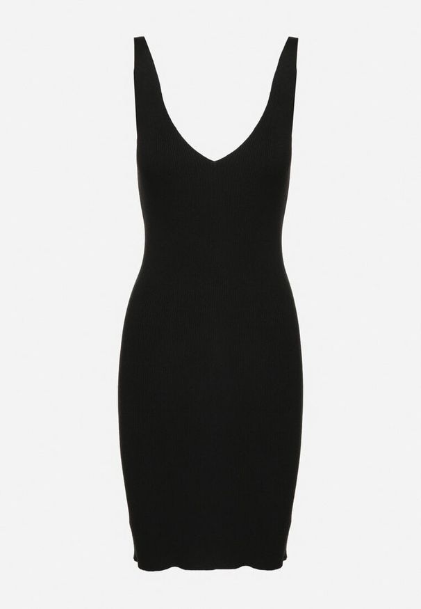 Born2be - Czarny Prążkowany Komplet Dzianinowy Sukienka na Grubych Ramiączkach i Golf z Bufkami Beloraena. Kolor: czarny. Materiał: prążkowany, dzianina