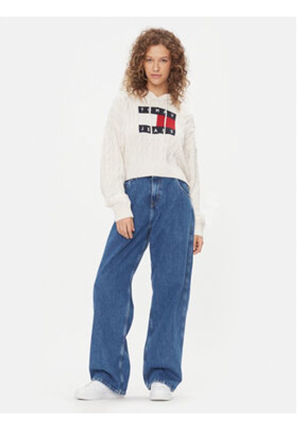 Tommy Jeans Sweter Center Flag DW0DW16528 Écru Regular Fit. Materiał: syntetyk
