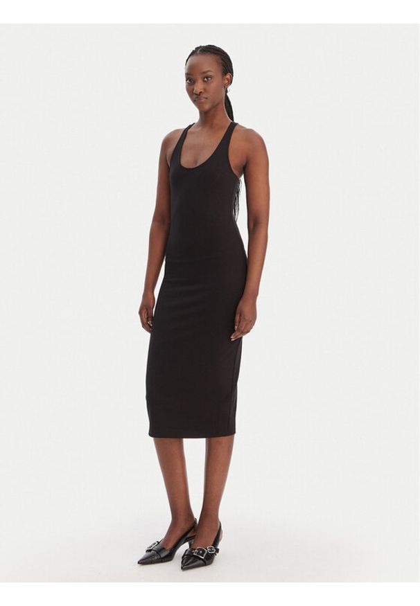 Armani Exchange Sukienka codzienna XW000820 AF13729 UC001 Czarny Slim Fit. Okazja: na co dzień. Kolor: czarny. Materiał: wiskoza. Typ sukienki: proste. Styl: casual