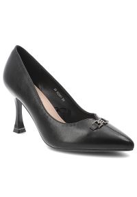 Czółenka damskie Vinceza, cholewka ze skóry ekologicznej o gładkim wykończeniu wsuwany fason o spiczastym nosku, czarne, 62291. Nosek buta: szpiczasty. Kolor: czarny. Materiał: skóra ekologiczna. Szerokość cholewki: normalna. Wzór: gładki. Styl: elegancki #1