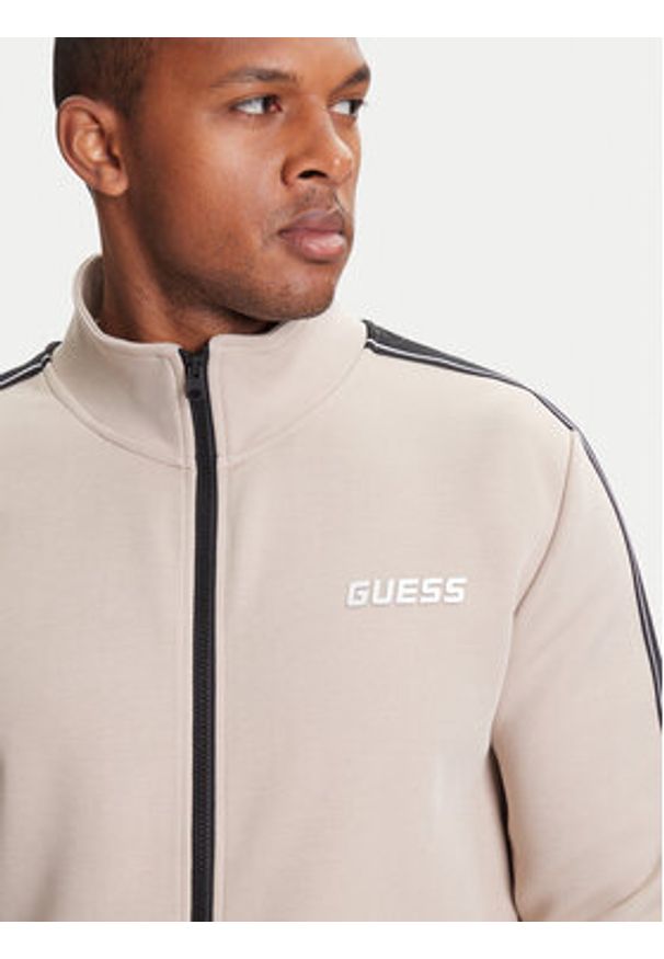 Guess Bluza Z2YQ10 KB3P2 Beżowy Regular Fit. Kolor: beżowy. Materiał: syntetyk, bawełna