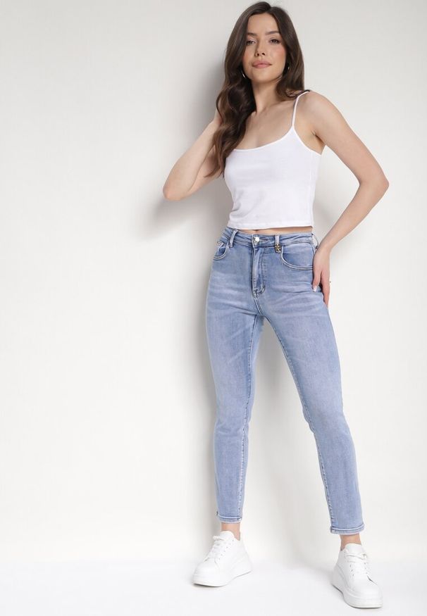 Born2be - Jasnoniebieskie Jeansy Skinny z Wysoką Talią Anelava. Okazja: do pracy. Kolor: niebieski. Styl: elegancki