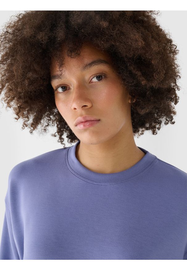 4f - 4F T-shirt regular z modalem damski - granatowy M. Okazja: na co dzień. Kolor: niebieski. Materiał: dzianina, jersey, syntetyk, materiał. Długość rękawa: krótki rękaw. Długość: krótkie. Wzór: gładki, ze splotem. Styl: casual, klasyczny, sportowy