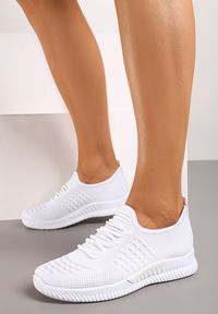 Born2be - Białe Buty Sportowe Bretheis. Wysokość cholewki: przed kostkę. Nosek buta: okrągły. Kolor: biały. Materiał: materiał, dresówka. Szerokość cholewki: normalna