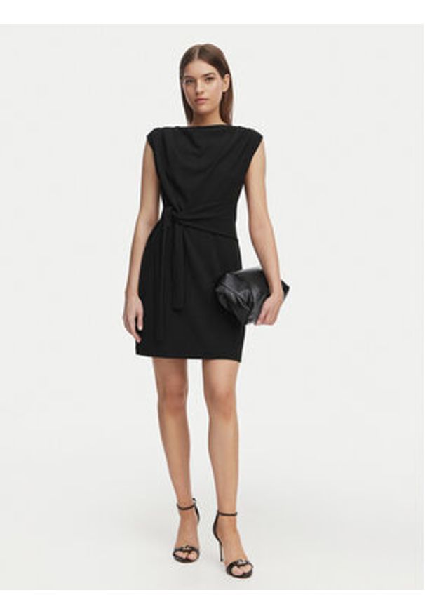 French Connection Sukienka koktajlowa 719H0 Czarny Slim Fit. Kolor: czarny. Materiał: syntetyk. Styl: wizytowy