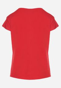 Born2be - Czerwony Bawełniany T-shirt z Trójkątnym Dekoltem Linarosea. Okazja: na co dzień. Kolor: czerwony. Materiał: bawełna. Styl: casual #3