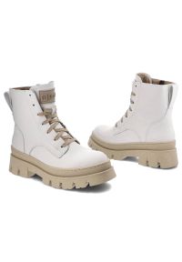 Białe Botki Nessi Skórzane Ocieplane Buty Damskie. Okazja: na co dzień. Kolor: biały. Materiał: skóra. Szerokość cholewki: normalna. Obcas: na obcasie. Styl: casual. Wysokość obcasa: niski #3