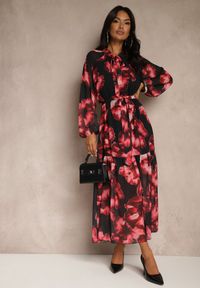 Renee - Czarno-Czerwona Sukienka o Pudełkowym Kroju w Kwiatowy Wzór Ozdobiona Paskiem Acexia. Okazja: do pracy, na co dzień, na spotkanie biznesowe. Kolor: czarny. Materiał: skóra. Wzór: aplikacja, kwiaty. Styl: casual, klasyczny, biznesowy #3