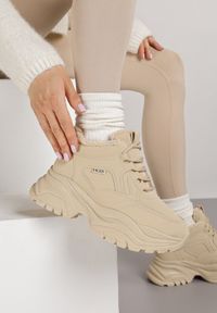 Renee - Brązowe Streetwearowe Sneakersy Vices Chunky w Stylu Traperów na Platformie Leate. Kolor: brązowy. Materiał: jeans, dresówka. Szerokość cholewki: normalna. Obcas: na platformie. Styl: klasyczny, sportowy