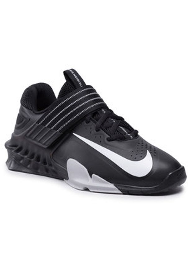 Nike Buty na siłownię Savaleos CV5708 010 Czarny. Kolor: czarny. Sport: fitness
