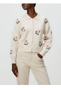 Reserved - Rozpinany sweter z kołnierzykiem - kremowy. Kolor: kremowy. Materiał: dzianina #1