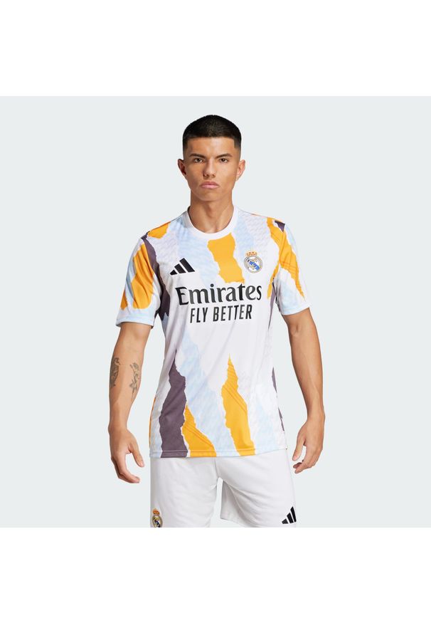 Adidas - Koszulka przedmeczowa Real Madrid 2024/25. Kolor: pomarańczowy, szary, wielokolorowy, brązowy, biały. Materiał: materiał. Sport: piłka nożna