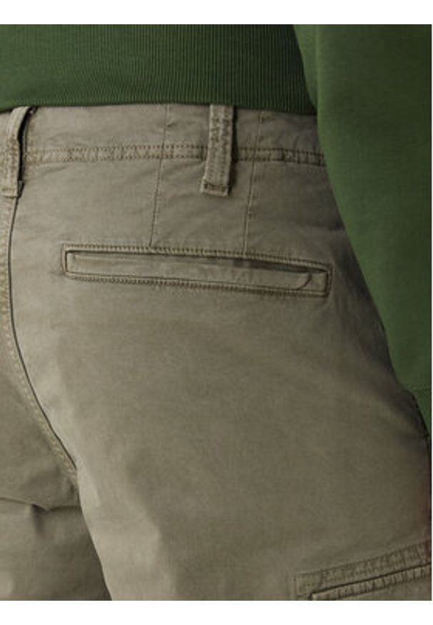 Tommy Jeans Szorty materiałowe Otis DM0DM22831 Zielony Regular Fit. Kolor: zielony. Materiał: bawełna