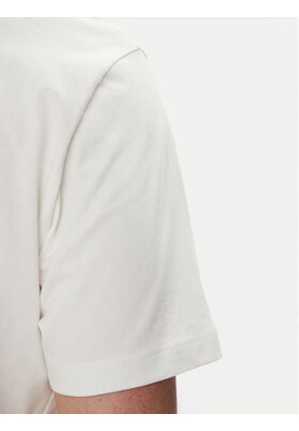 Armani Exchange T-Shirt XM000753 AF10361 U0009 Biały Regular Fit. Kolor: biały. Materiał: bawełna