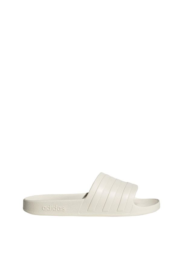 Adidas - Klapki adilette Aqua. Kolor: biały. Styl: sportowy