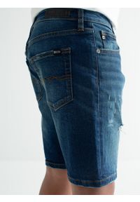 Big-Star - Szorty chłopięce jeansowe z przetarciami granatowe Matt 561. Okazja: na uczelnię. Kolor: niebieski. Materiał: jeans. Sezon: lato #7