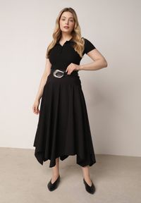 Born2be - Czarna Rozkloszowana Spódnica z Ozdobnym Paskiem i Asymetrycznym Dołem Pillen. Okazja: na co dzień, do pracy. Kolor: czarny. Materiał: skóra. Długość: długie. Styl: casual, elegancki #6