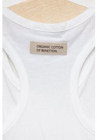 United Colors of Benetton top bawełniany dziecięcy kolor biały. Okazja: na co dzień. Kolor: biały. Materiał: bawełna. Długość rękawa: na ramiączkach. Styl: casual #3