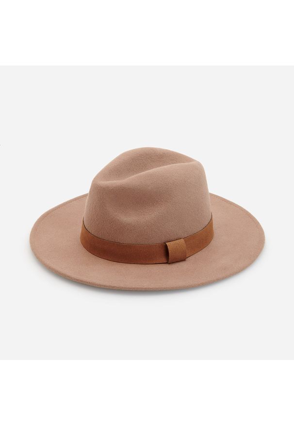 Reserved - Wełniany kapelusz z szerokim rondem - Beżowy. Kolor: beżowy. Materiał: wełna