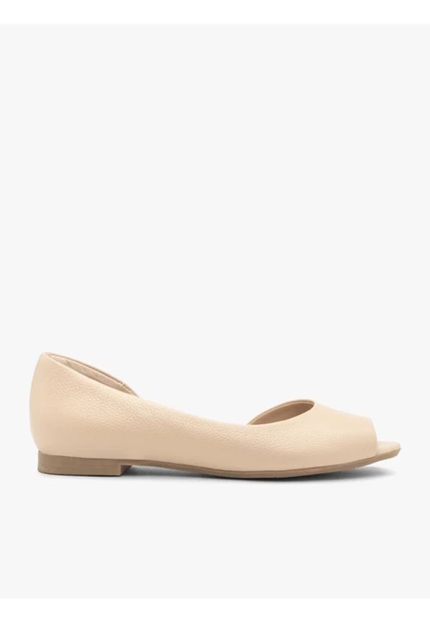 Ryłko - Beżowe baleriny damskie z odkrytymi palcami. Okazja: na spacer, na co dzień. Nosek buta: otwarty. Kolor: beżowy. Materiał: skóra. Styl: casual, street