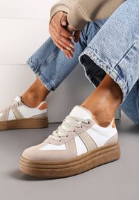 Born2be - Beżowo-Białe Sneakersy na Niskiej Platformie z Materiałowymi Wstawkami Xeonbia. Kolor: beżowy. Materiał: materiał. Obcas: na platformie #3