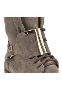 PRO-MODA - Beżowe Botki Pro-Moda Damskie Skórzane Obuwie. Okazja: na spacer, na co dzień. Zapięcie: klamry. Kolor: beżowy. Szerokość cholewki: normalna. Wzór: aplikacja. Materiał: skóra. Obcas: na obcasie. Styl: klasyczny, casual, elegancki. Wysokość obcasa: średni #4