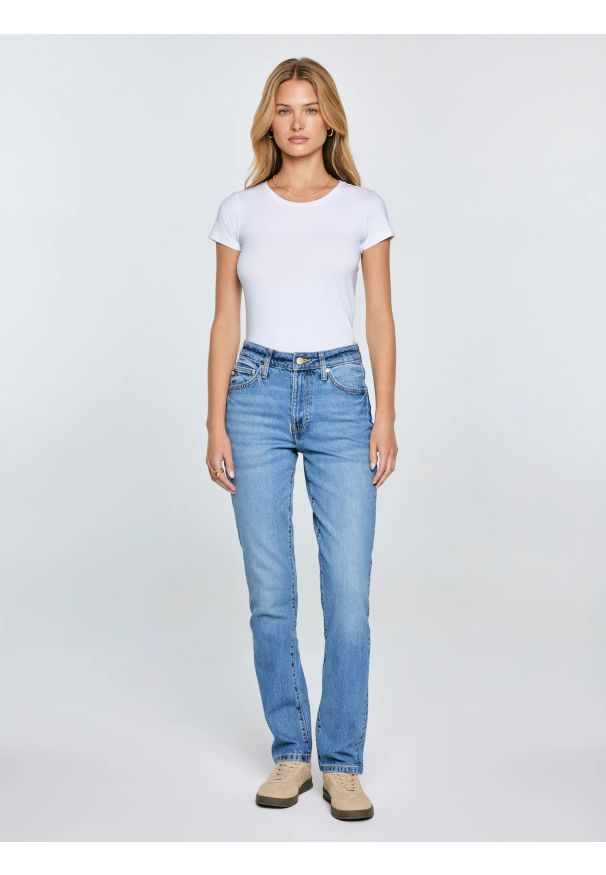 Big-Star - Jeansy damskie proste niebieskie Charlotte 485. Okazja: na co dzień. Stan: podwyższony. Kolor: niebieski. Styl: casual, vintage