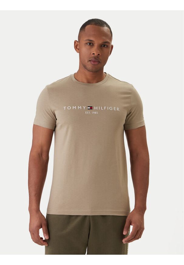 TOMMY HILFIGER - Tommy Hilfiger T-Shirt Logo MW0MW11797 Zielony Regular Fit. Kolor: zielony. Materiał: bawełna