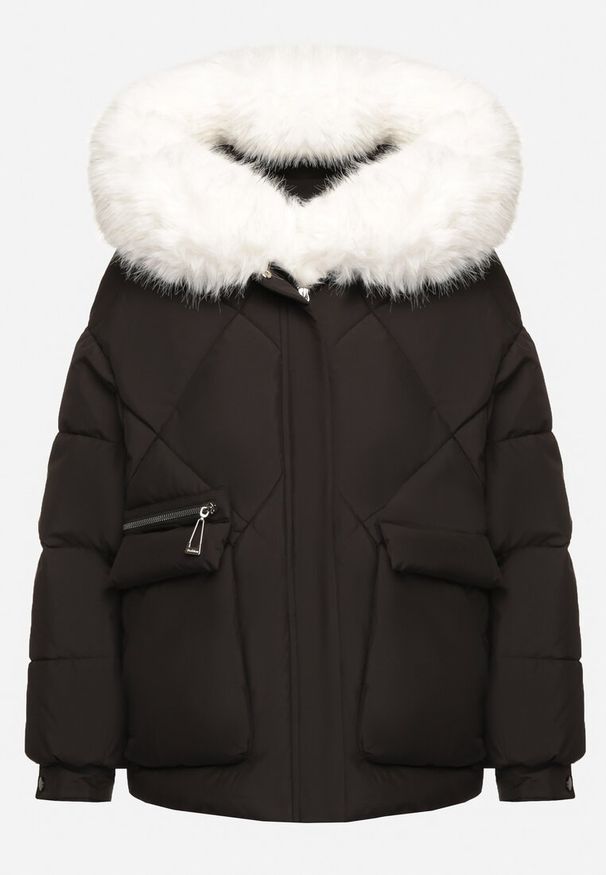 Born2be - Czarna Pikowana Kurtka z Kapturem i Grubym Futrzanym Obszyciem z Możliwością Odpięcia Izarida. Typ kołnierza: kaptur. Kolor: czarny. Materiał: futro. Długość rękawa: długi rękaw. Długość: długie. Styl: elegancki, klasyczny
