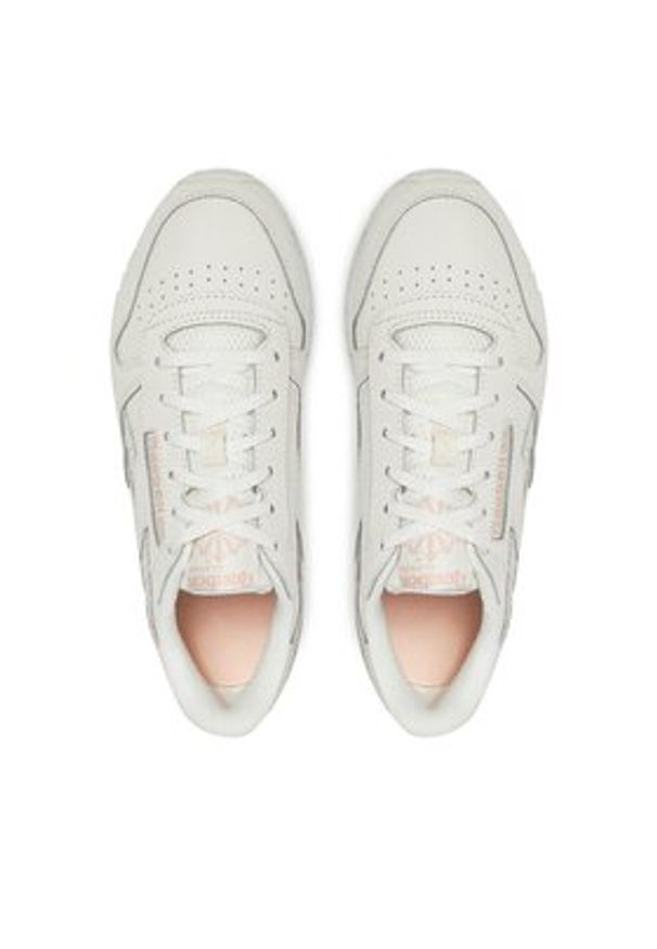 Reebok Sneakersy Classic Leather IG9471 Écru. Materiał: skóra. Model: Reebok Classic