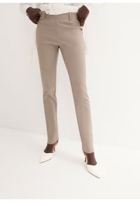 bonprix - Spodnie ze stretchem z gumką w talii. Kolor: brązowy