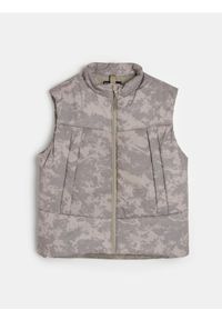 Sinsay - Kamizelka puffer ze wzorem moro - beżowy. Kolor: beżowy. Wzór: moro