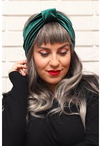 KARKO - Opaska velvet dzianinowa na włosy ZUZKA butelkowa zieleń. Materiał: dzianina. Styl: elegancki #1