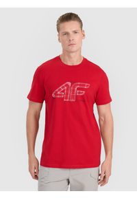 4f - 4F T-shirt regular z nadrukiem męski - czerwony M. Okazja: na co dzień. Kolor: czerwony. Materiał: jersey, materiał, bawełna. Długość rękawa: krótki rękaw. Długość: krótkie. Wzór: nadruk. Styl: sportowy, klasyczny, casual