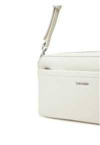 Calvin Klein Torebka Ck Must Convertible Camera Bag K60K612901 Écru. Materiał: skórzane #4