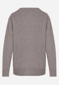 Born2be - Szary Kardigan z Bawełną Zdobiony Warkoczowym Splotem i Kieszeniami Mevesava. Okazja: na co dzień. Typ kołnierza: dekolt w serek. Kolor: szary. Materiał: bawełna. Wzór: aplikacja, ze splotem. Sezon: zima, jesień. Styl: klasyczny, casual #5