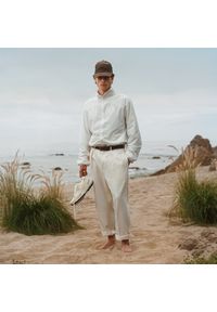 Buty unisex New Balance U992MC - beżowe. Kolor: beżowy. Materiał: zamsz, guma, materiał, syntetyk. Szerokość cholewki: normalna #4